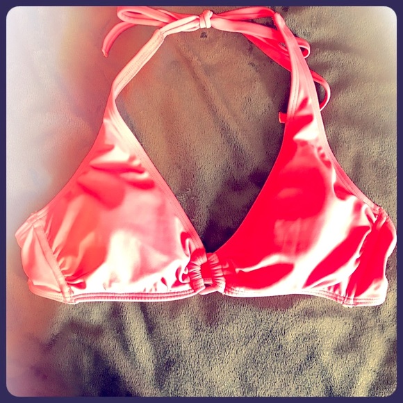 Victoria’s Secret bikini top - Picture 3 of 3